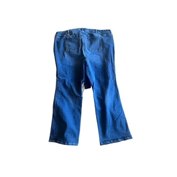 Torrid Denim Blue Jeans Bootcut Plus Size 28 Ripped Distressed Boot - Picture 2 of 7